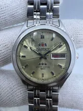 VINTAGE ORIENT 3 STAR DAY-DATE 21 JEWELS AUTOMATIC WRIST WATCH . CAL 46943